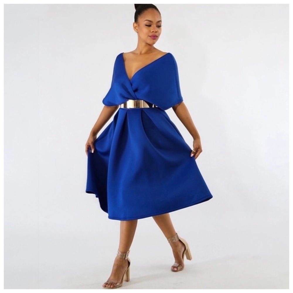 🛍 The SHAEL Soft Stretch Blue Dress - Picture 7 of 7